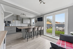 Photo 13- click for photo gallery